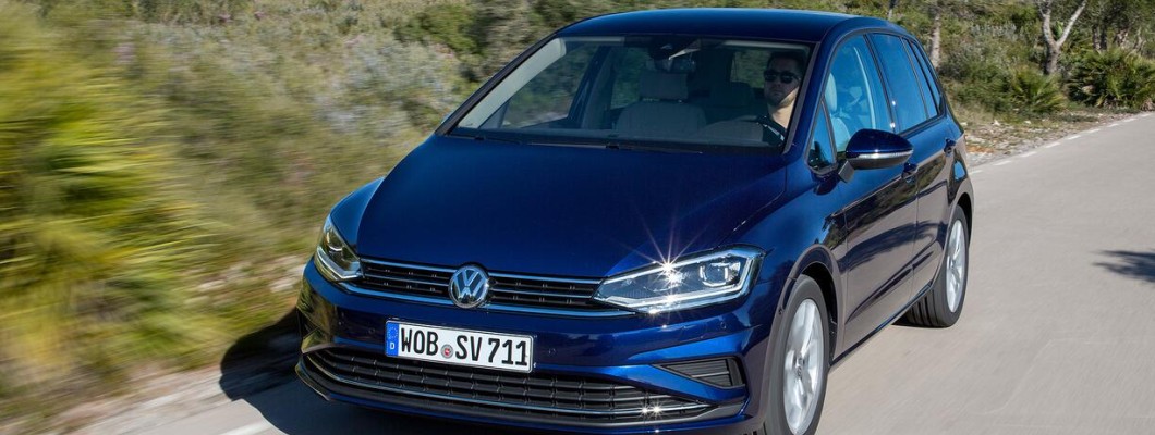 VW Golf Sportsvan Front Bumper Removal Guide (2014–2020): Pre-Facelift & Facelift