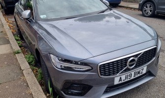 Volvo V60 R-Design: Merging Luxury with Performance