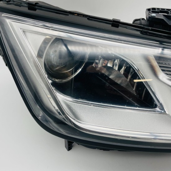 Audi A4 Xenon Headlight Driver Side B9 2015 - 2019 [hl156]
