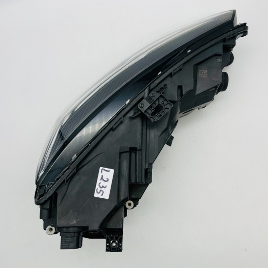 Audi A4 S4 Headlight Headlamp Genuine B9 Passenger Nearside 2019 – 2022 [l235]