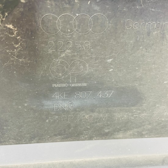 Audi Q8 E Tron Front Bumper Genuine Blue With Jet Washers 2019 - 2023 [an132]