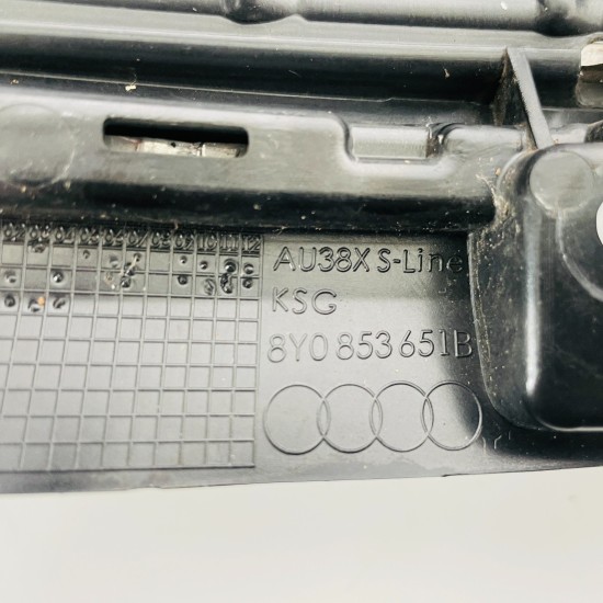 Audi A3 S-line Front Grill Genuine With Chrome Surround 8y0853651b | 2020 - 2024 Audi A3 S-line Front Grill Genuine With Chrome Surround 8y0853651b | 2020 - 2024