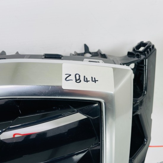 Audi Q2 Front Grill S Line Genuine Black 83a853651e | 2016 - 2021 [zb44]