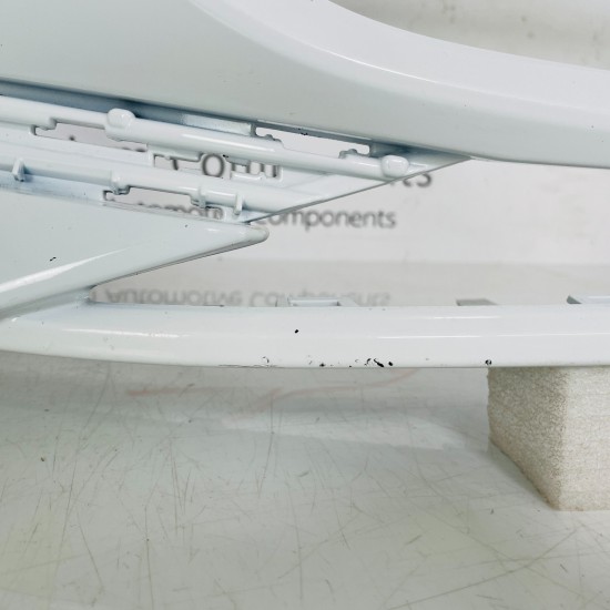 Audi A3 Front Bumper Se Sport Hatchback Genuine White 8y0807437p | 2024-2026