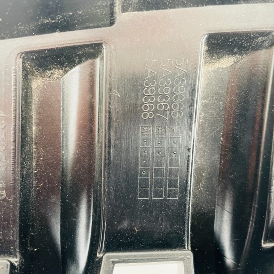 BMW 1 Series F40 Kidney Grill Genuine 2019 – 2024 [x182]