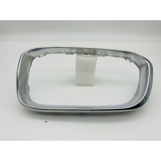 BMW 1 Series F20 F21 Grill Chrome Surround Passenger Side 2016 - 2020 [c84]