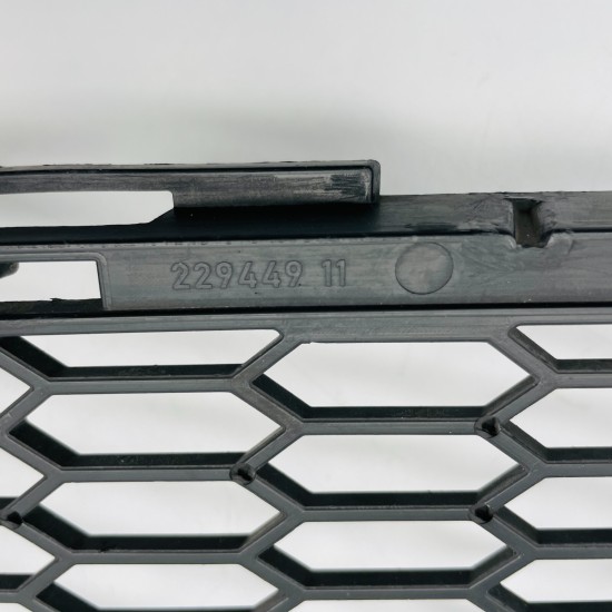 BMW 3 Series Fog Light Grill E90 E91 Left M Sport 51117906495 | 2005-2008 [x167]