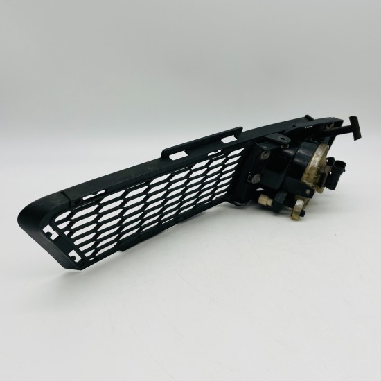 BMW 3 Series Fog Light Grill E90 E91 Left M Sport 51117906495 | 2005-2008 [x167]