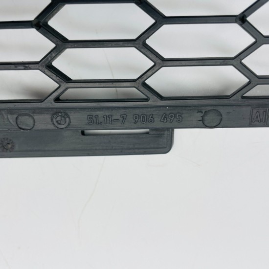 BMW 3 Series Fog Light Grill E90 E91 Left M Sport 51117906495 | 2005-2008 [x167]