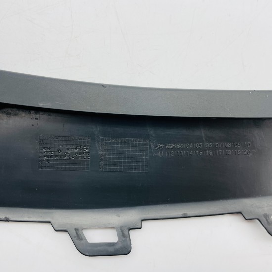 BMW 1 Series Front Bumper Grill Trim F40 Left 51117475991 | 2015-2019 [v119]