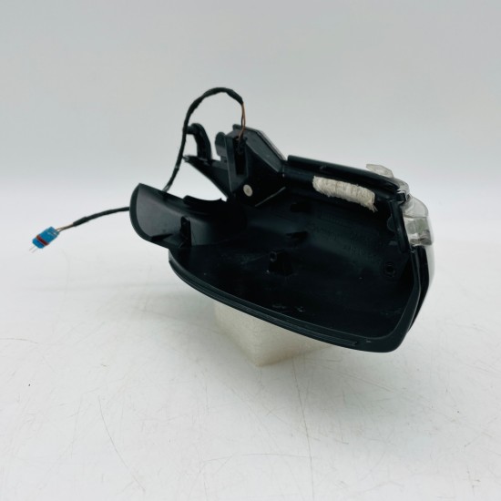 BMW 5 Series Wing Mirror Indicator F10 F11 Right Genuine 7308535 | 2013-2016 BMW 5 Series Wing Mirror Indicator F10 F11 Right Genuine 7308535 | 2013-2016
