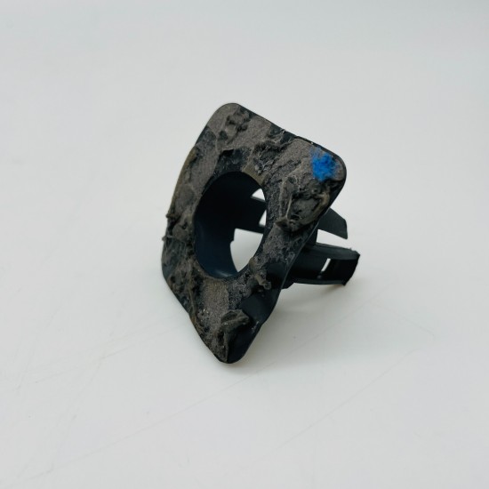 BMW 3 Series Parking Sensor Mount E90 E91 Genuine | 7138410 [x117]