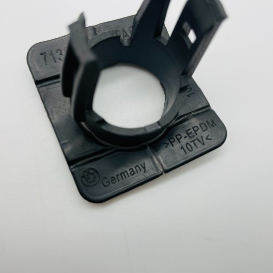 BMW 3 Series Parking Sensor Mount E90 E91 Genuine | 7138410 [x117]