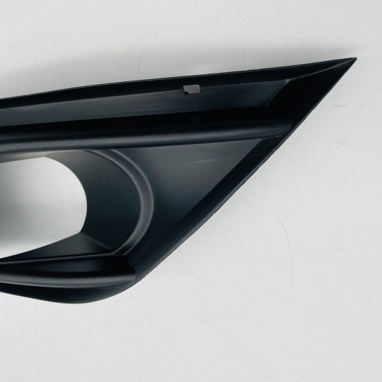 Citroen Picasso Fog Light Trim Surround Offside Driver Grill 2006 - 2013 [x195]