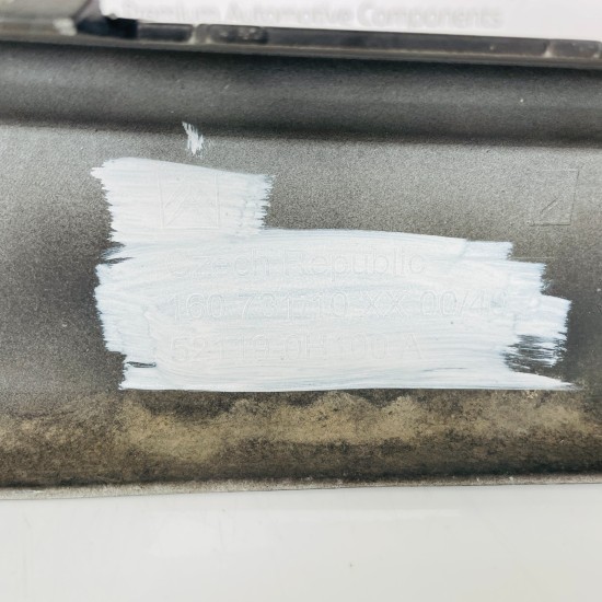 Citroen C1 Front Bumper Genuine Black 521190h100a 2009 - 2012 [au92]