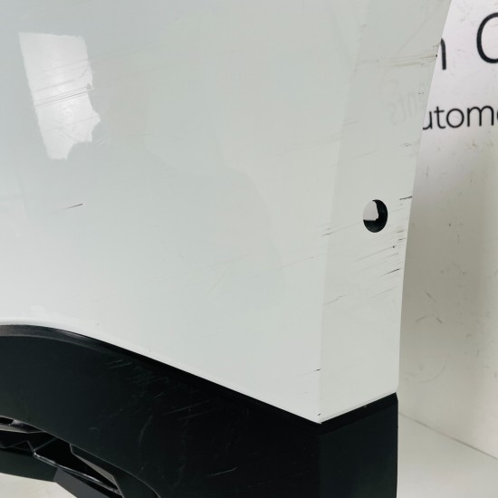 Dacia Duster Front Bumper Genuine White 620221776r | 2017 - 2023 [au42]