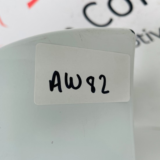 Dacia Duster Front Bumper Mk1 Genuine White 620220025r| 2010 - 2013 [aw82]