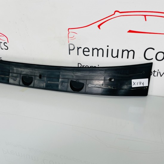 Fiat 500 Abarth Apron Front Bumper Mould Genuine 52081546 [x174]
