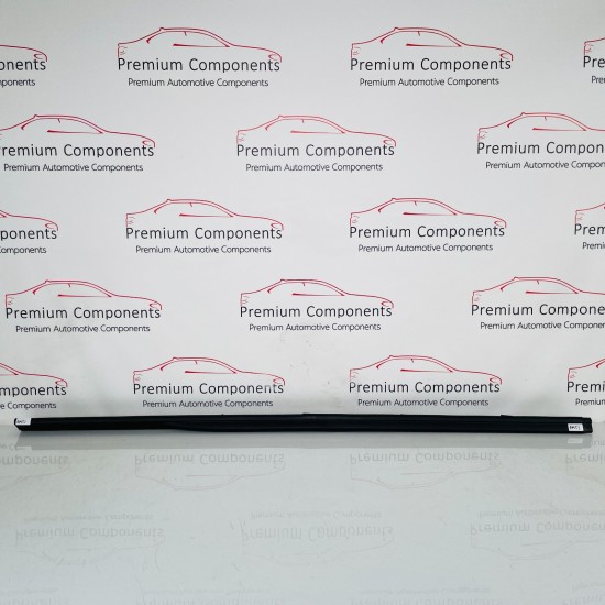 Ford Transit Side Skirt Genuine Right Driver Side 2017 - 2024 [am51]