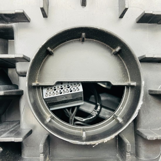 Ford Edge Headlight Genuine Led Right Offside Driver Side 2019 - 2024 [l359]