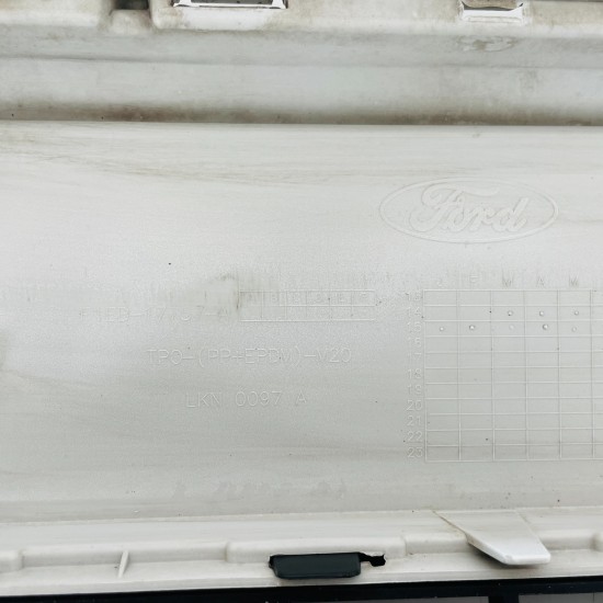 Ford Focus Front Bumper Genuine White With Grill 2015 – 2018 [an86]