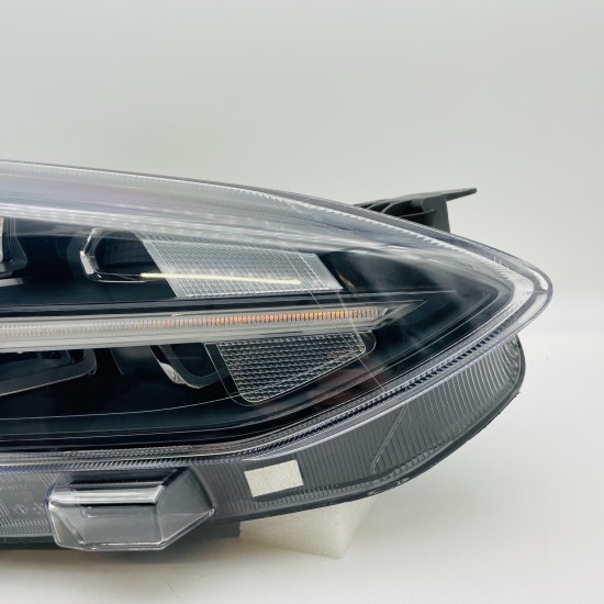 Ford Focus Headlight Genuine Mk4 Led Right Driver Offside 2018 - 2021 [l71]