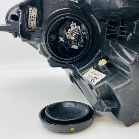 Ford Eco Sport 2 Headlight Headlamp Right Driver Offside 2018 - 2022 [l132]