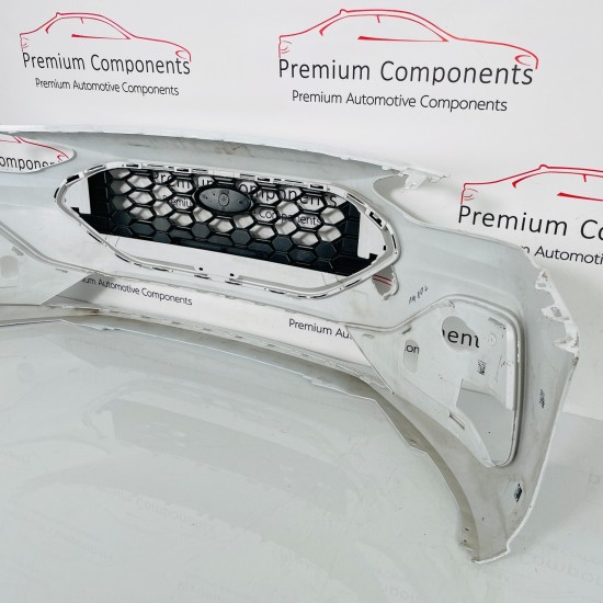 Ford Focus St Line Front Bumper Genuine White Mk4 Face Lift 2022 – 2024 Ford Focus St Line Front Bumper Genuine White Mk4 Face Lift 2022 – 2024