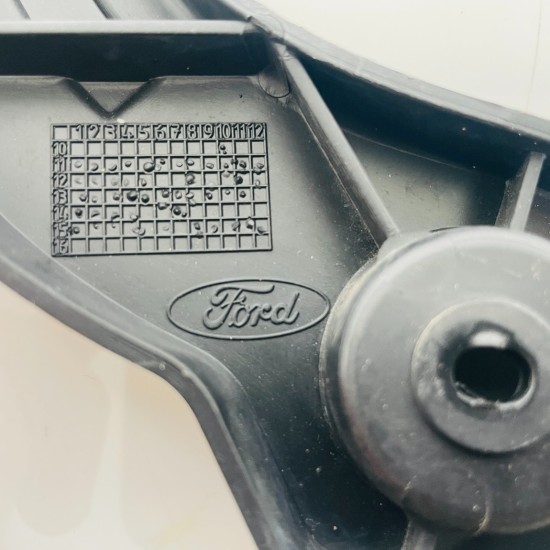 Ford Focus Rear Bumper Bracket Genuine Mk3 Estate Left Side 2010 – 2014 [za57]