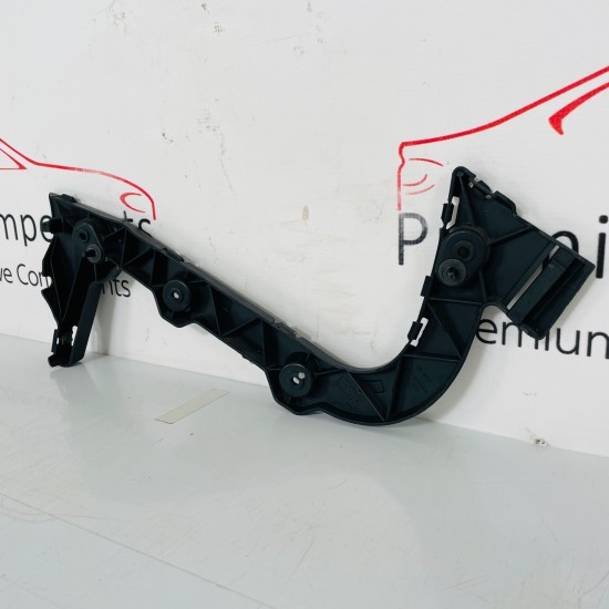 Ford Focus Rear Right Bumper Bracket Genuine Mk3 Estate 2010 – 2014 [za62]