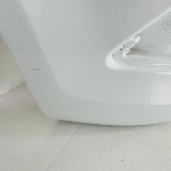 Ford Focus Front Bumper Mk2 Genuine White 8m5117757a | 2008-2011 [au111]