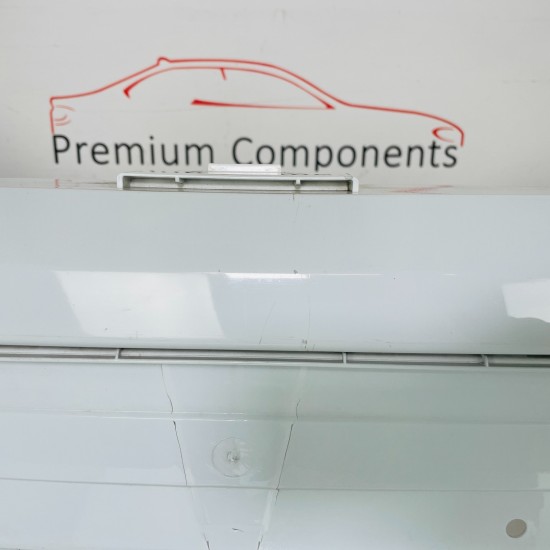 Ford Focus Front Bumper Mk2 Genuine White 8m5117757a | 2008-2011 [au111]