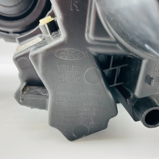 Ford Eco Sport 2 Headlight Headlamp Right Driver Offside 2018 - 2022 [l132]