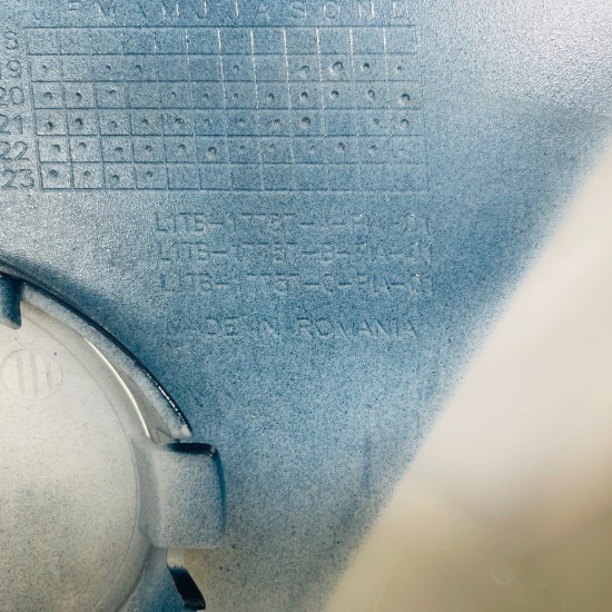 Ford Puma Front Bumper Genuine Blue Titanium Ecoboost With Grill 2020 – 2024