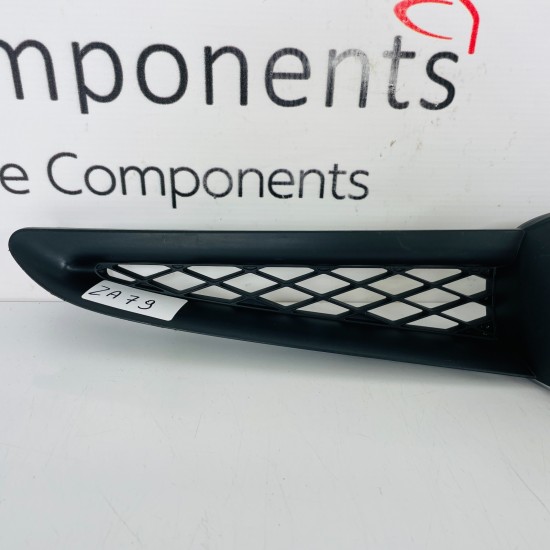 Honda Jazz Front Grill Genuine Mk1 With Emblem 2001 - 2007 [za79]