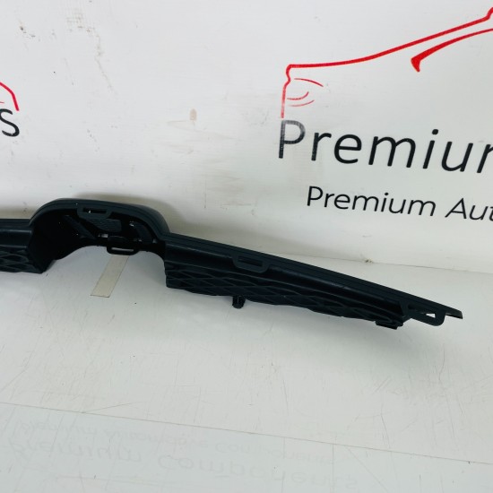 Honda Jazz Front Grill Genuine Mk1 With Emblem 2001 - 2007 [za79]