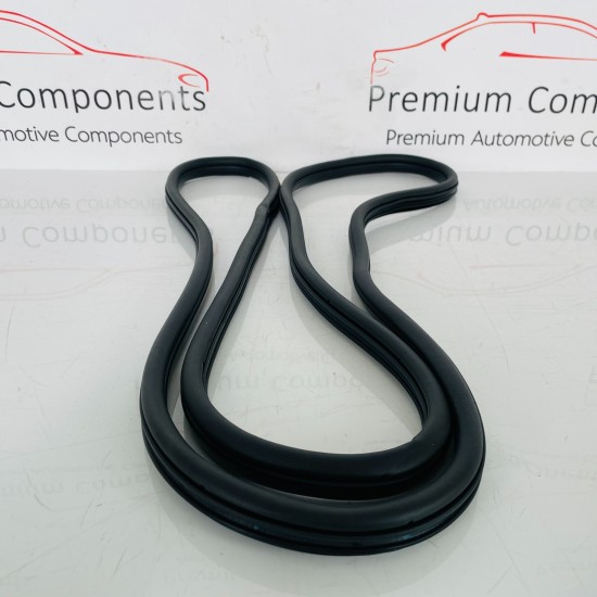 Hyundai I30 Front Right Door Seal Mk3 Genuine Rubber Weather Strip 2017 - 2020