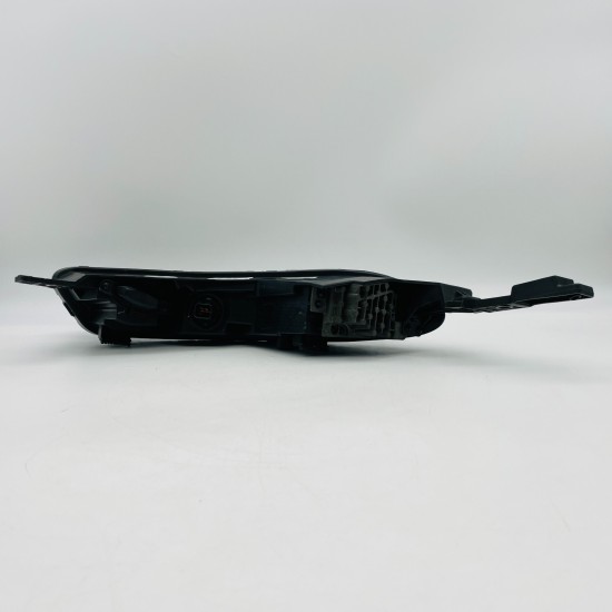 Hyundai Bayon Drl Fog Light Led Right Side Genuine 92208q050 | 2021-2024 [l365]