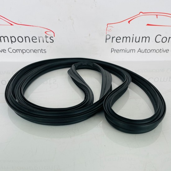 Hyundai I30 Door Seal Mk3 Station Wagon Rear Tailgate Weather Strip 2017-2020 Hyundai I30 Door Seal Mk3 Station Wagon Rear Tailgate Weather Strip 2017-2020
