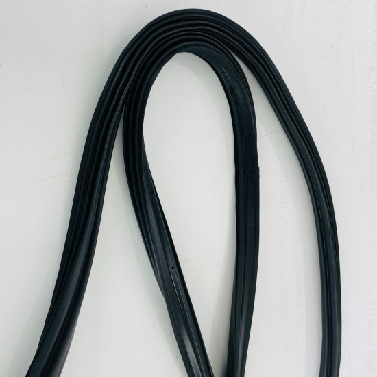 Hyundai Ix20 Boot Seal Genuine Tailgate Weatherstrip 873211k000 2011-2019 [za141 Hyundai Ix20 Boot Seal Genuine Tailgate Weatherstrip 873211k000 2011-2019 [za141