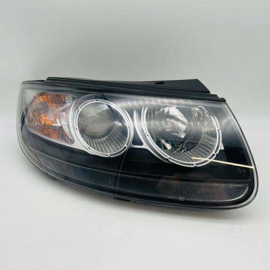Hyundai Santa Fe Headlight Right Side Genuine 921012b025 | 2006-2012 [l36]