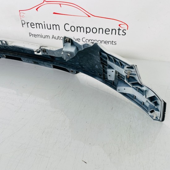 Iveco Daily Front Bumper Skin Genuine White Headlight Trim 2014 - 2019 [ai12]