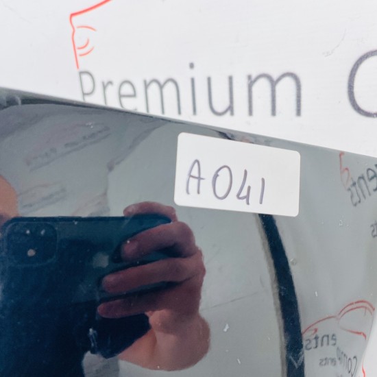 Kia Ceed Front Bumper Genuine Black Mk3 With Badge 2012 - 2015 [ao41]