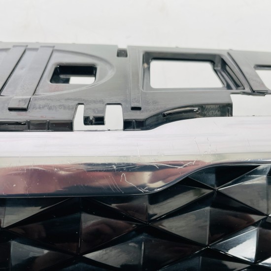 Kia Xceed Front Grill Genuine Black With Chrome 86351-cr100 | 2022 - 2025 [as59]