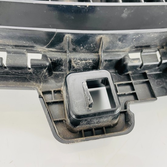 Kia Xceed Front Grill Genuine Black With Chrome 86350-j7ca0 | 2019 - 2022 [as60]