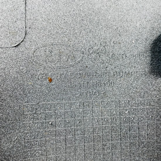 Kia Stonic Front Bumper Genuine Silver 2018 - 2023 [ao51]