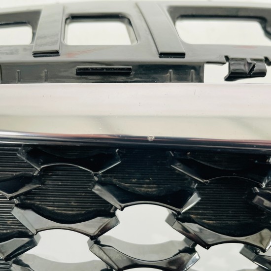 Kia Xceed Front Grill Genuine Black With Chrome 86350-j7ca0 | 2019 - 2022 [as60]