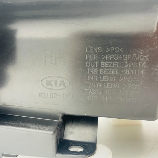 Kia Picanto Headlight Mk2 Right Side Genuine 921021y3 | 2011-2016 [l324]