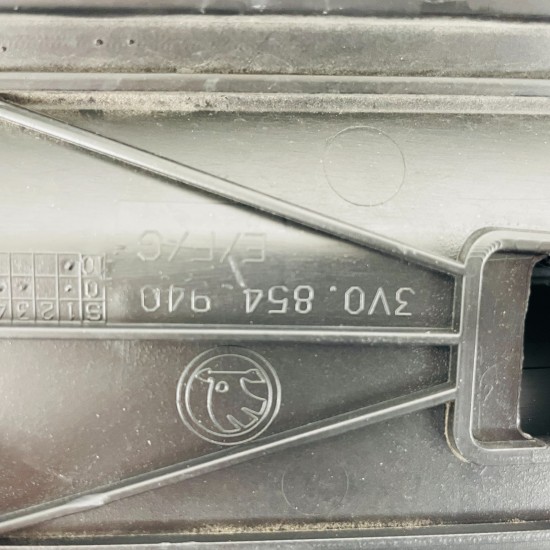 Skoda Superb Front Right Door Trim Genuine Grey Protective Strip 2015 - 2024 Skoda Superb Front Right Door Trim Genuine Grey Protective Strip 2015 - 2024