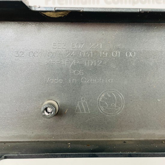 Skoda Octavia Mk4 Front Bumper Genuine Grey 2020 - 2024 [an20]